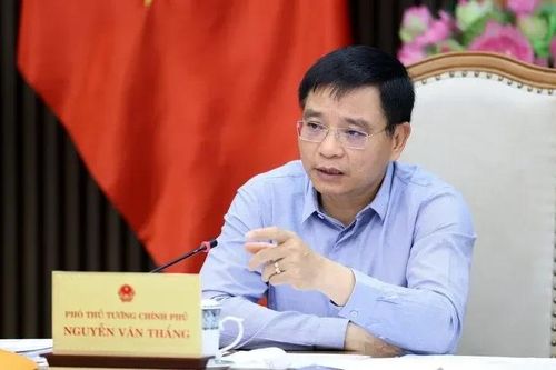 Chính phủ họp với 23 tập đoàn, tổng công ty nhà nước, loạt cổ phiếu lớn 'nổi sóng'