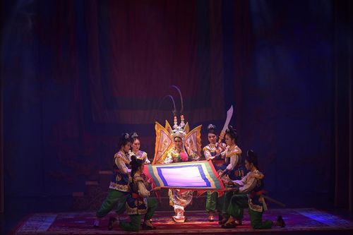 Đưa sân khấu truyền thống đến gần thiếu nhi