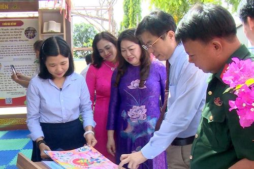Đà Nẵng đưa 'Không gian văn hóa Hồ Chí Minh' vào trường học