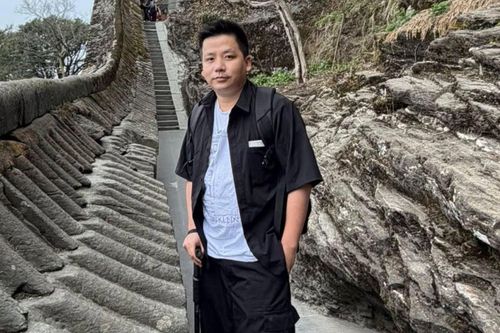 Khoa Pug lên tiếng