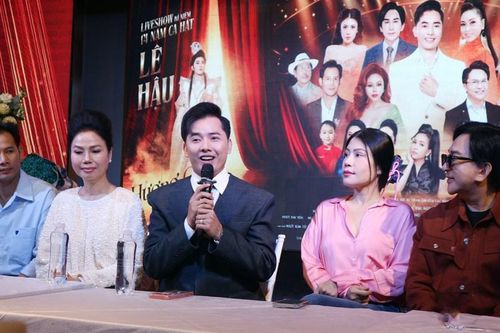 NSƯT Kim Tử Long đồng hành cùng học trò Lê Hậu trong live show 'Hương quê tình mẹ'