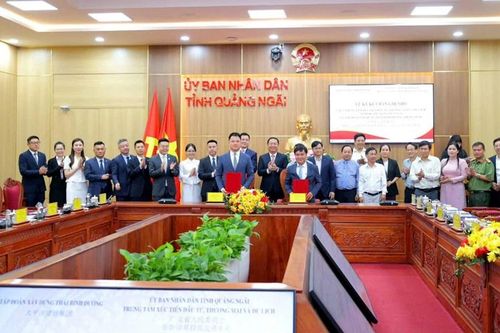 Quảng Ngãi kí kết hợp tác xúc tiến đầu tư với tập đoàn Trung Quốc