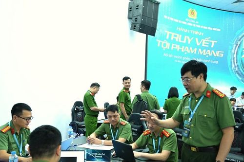 Nhân lực cho mặt trận phòng chống tội phạm công nghệ cao
