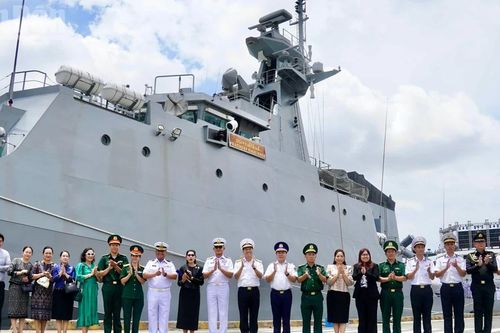 Tàu Hải quân Hoàng gia Thái Lan thăm Thành phố Hồ Chí Minh