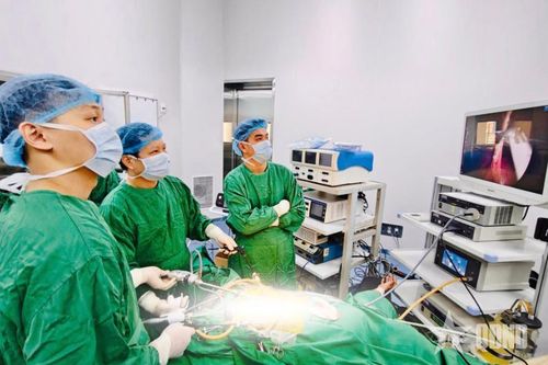 Phụ cấp ưu đãi nghề đối với người làm chuyên môn y tế thuộc lực lượng vũ trang: Đề xuất hợp tình, hợp lý