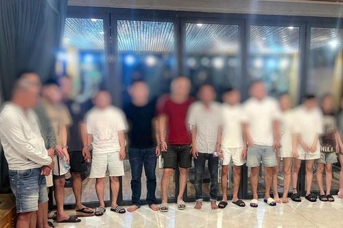 Đột kích biệt thự nghỉ dưỡng, triệt xóa điểm 'bay lắc' xuyên đêm