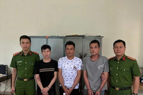 Cướp 8 cây thuốc lá lấy tiền mua ma túy, thanh niên sa lưới trong nhà nghỉ