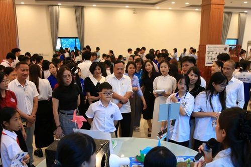 Sôi nổi Ngày hội STEM HALOU 2026