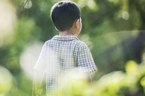Tuổi thơ không thể lớn lên cùng bạo hành