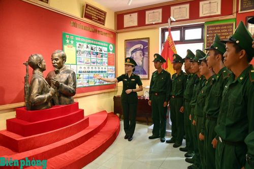 Nhiều hoạt động ý nghĩa của tuổi trẻ Bộ đội Biên phòng thành phố Huế