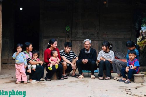 'Người giữ lửa' giữa đại ngàn biên giới Lai Châu