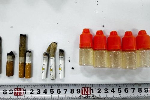 Ma túy tẩm vào đầu thuốc lá và giả tinh dầu