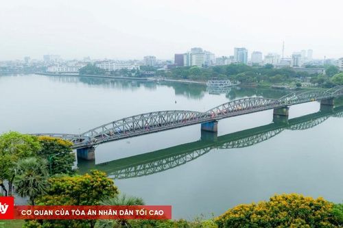 Huế được vinh danh 'Thành phố xuất sắc quốc gia' về hành động khí hậu