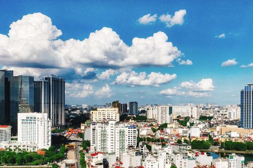 Khi tiền nghiêng nhiều hơn vào tài sản
