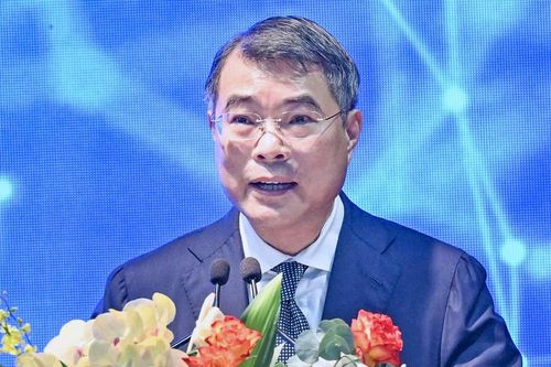 Thủ tướng: Công nghệ chiến lược phải tạo ra sản phẩm thương mại hóa cao