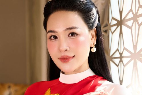 Nước mắt và niềm vui của Trung tá Nhật Huyền
