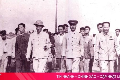 QUIZ: Bác Hồ căn dặn 'Hà Tĩnh phải làm sao cho tình hình nổi bật lên' trong dịp nào?