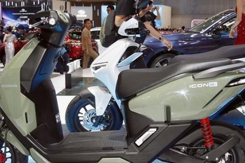 Bất chấp xu hướng xe điện, người Việt vẫn chuộng Honda