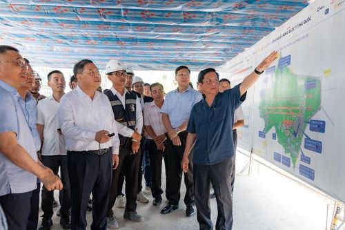 Phó Thủ tướng Chính phủ Phạm Gia Túc yêu cầu tháo gỡ các điểm nghẽn cho các công trình APEC
