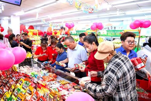 Doanh nghiệp bán lẻ tăng tốc mở cửa hàng, tạo dư địa tăng trưởng mới