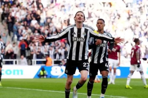 Thua Newcastle United, West Ham đối mặt nguy cơ lớn rớt hạng