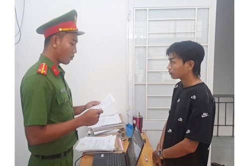 Khởi tố đối tượng mượn xe rồi đem cầm cố