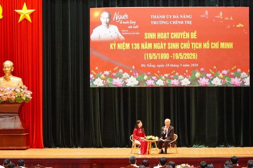 Trường Chính trị thành phố Đà Nẵng sinh hoạt chuyên đề kỷ niệm 136 năm ngày sinh Chủ tịch Hồ Chí Minh