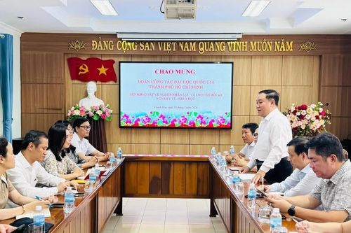 Đại học Quốc gia TP. Hồ Chí Minh khảo sát nhu cầu nguồn nhân lực và chuyển đổi số ngành Y tế, Giáo dục