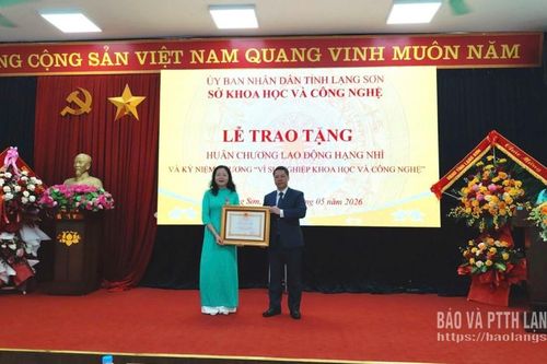 Chào mừng Ngày Khoa học, Công nghệ và Đổi mới sáng tạo Việt Nam