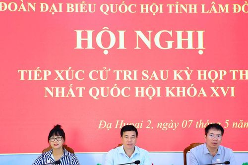 Mang hơi thở nghị trường đến với Nhân dân