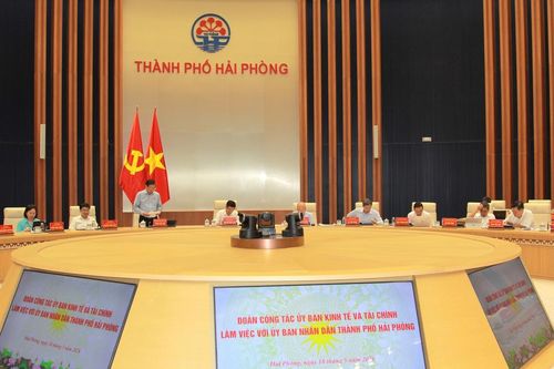 Phó Chủ tịch Quốc hội Nguyễn Hồng Diên lưu ý Hải Phòng đẩy nhanh dự án đường sắt quốc gia