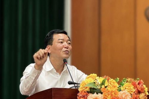 Xây dựng hình ảnh người phụ nữ Thủ đô thời đại mới theo tư tưởng Hồ Chí Minh gắn với văn hóa ứng xử