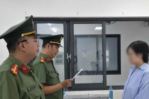Xử lý 2 trường hợp thuê người thi chứng chỉ ngoại ngữ để nhận bằng Thạc sĩ