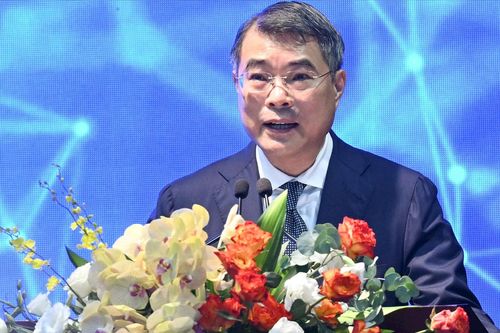 Thủ tướng: KHCN phải là động lực chính của mô hình tăng trưởng mới