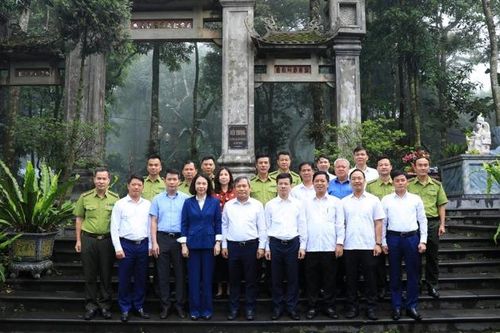 Hà Nội sẵn sàng tiếp nhận Vườn Quốc gia Ba Vì, Làng Văn hóa - Du lịch các dân tộc Việt Nam