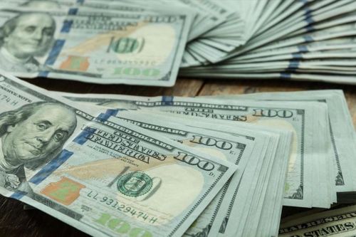 Tỷ giá ngoại tệ ngày 18/5: Đồng USD ổn định, bảng Anh vượt mốc 35.700 đồng