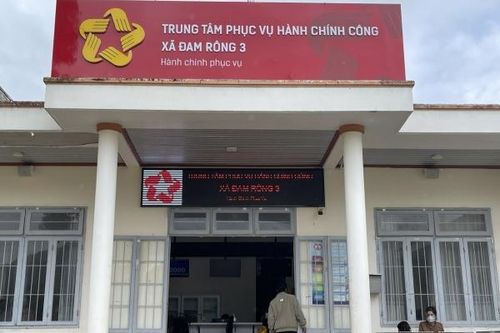 Lâm Đồng công bố thủ tục hành chính mới lĩnh vực tài chính đất đai cấp xã