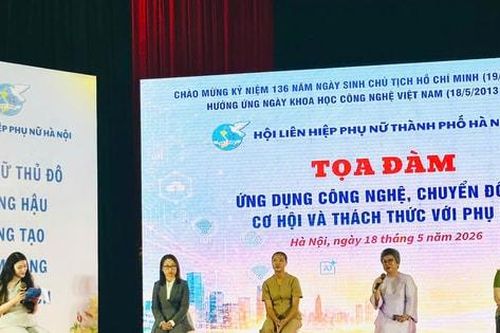 Phụ nữ Hà Nội tự tin thích ứng và làm chủ công nghệ số