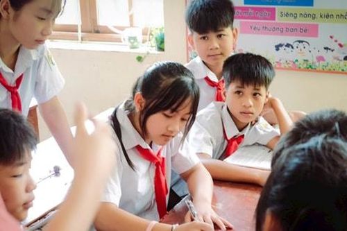 Tủ sách cho em, lan tỏa tri thức và yêu thương