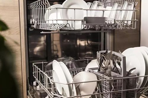 Chuyên gia chỉ cách sắp xếp máy rửa bát đúng cách