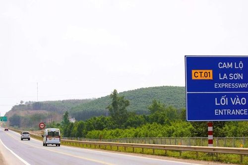 Cần khoảng 80.000 tỷ đồng để ưu tiên mở rộng hơn 650km cao tốc 2 làn xe