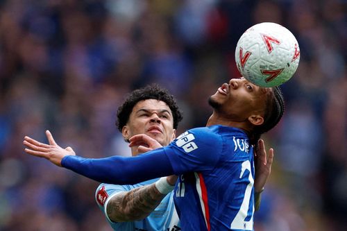 Neymar được chọn, ai phải trả giá?