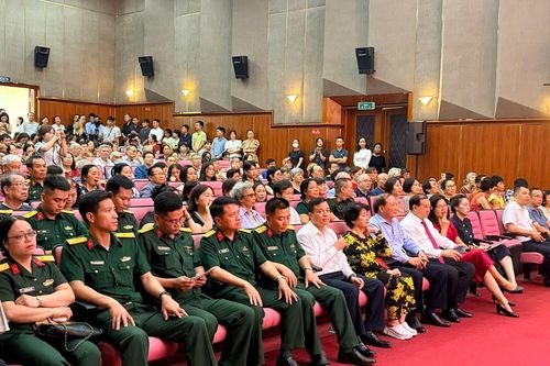 Khai mạc chương trình 'Trường Sơn - Những năm tháng không quên'