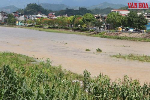 Thái Nguyên cảnh báo người dân ven sông Cầu trước giờ xả đập