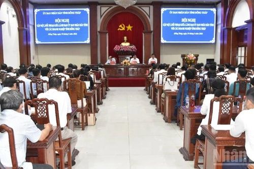 Lãnh đạo tỉnh Đồng Tháp gặp mặt, đối thoại với doanh nghiệp