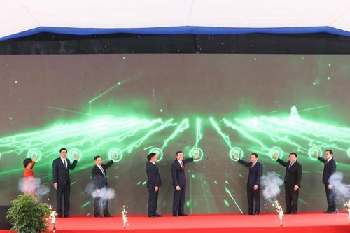 Khởi công nhiều dự án quan trọng dịp kỷ niệm Ngày sinh của Bác