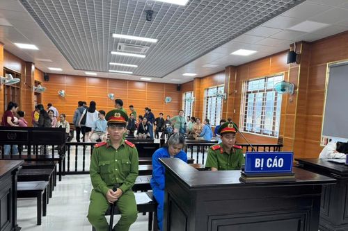 ' Ác mẫu' lãnh án