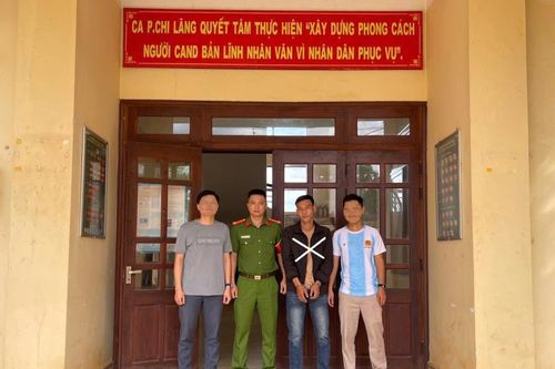 Truy nóng kẻ rạch túi, trộm tiền của hành khách