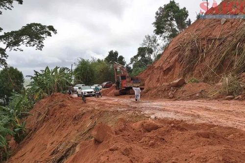 Khuyến cáo không đi qua đèo Gia Bắc (Lâm Đồng) do sạt lở