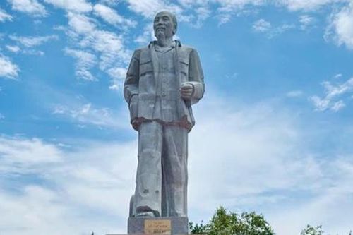 Kỷ niệm 136 năm Ngày sinh Chủ tịch Hồ Chí Minh (19/5/1890 - 19/5/2026): Ngời sáng một nhân cách vĩ đại